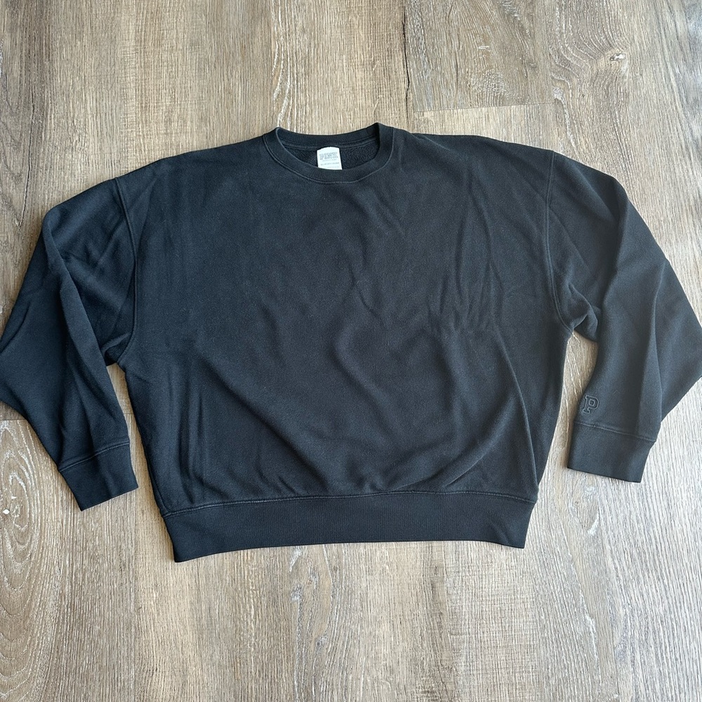 Victoria’s Secret PINK Campus Sweatshirt Size xs